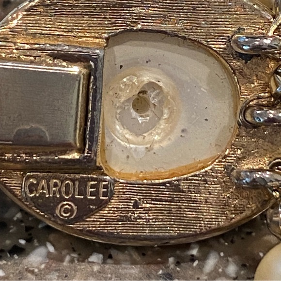 Vintage Carolee 3-Strand Faux Pearl Choker Necklace 17” - Picture 4 of 5